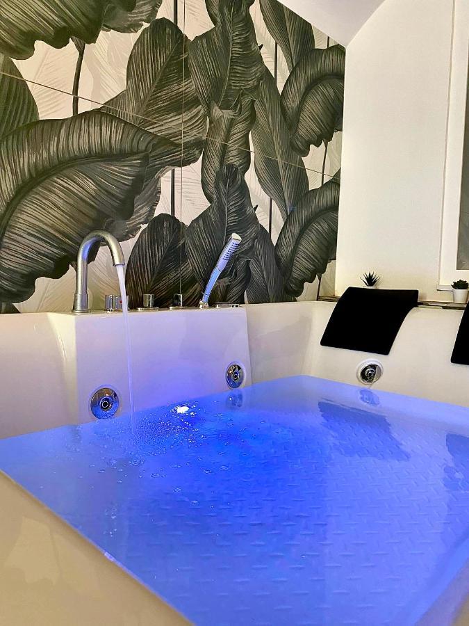 Dimora Di Donna Leilighet Monopoli Eksteriør bilde