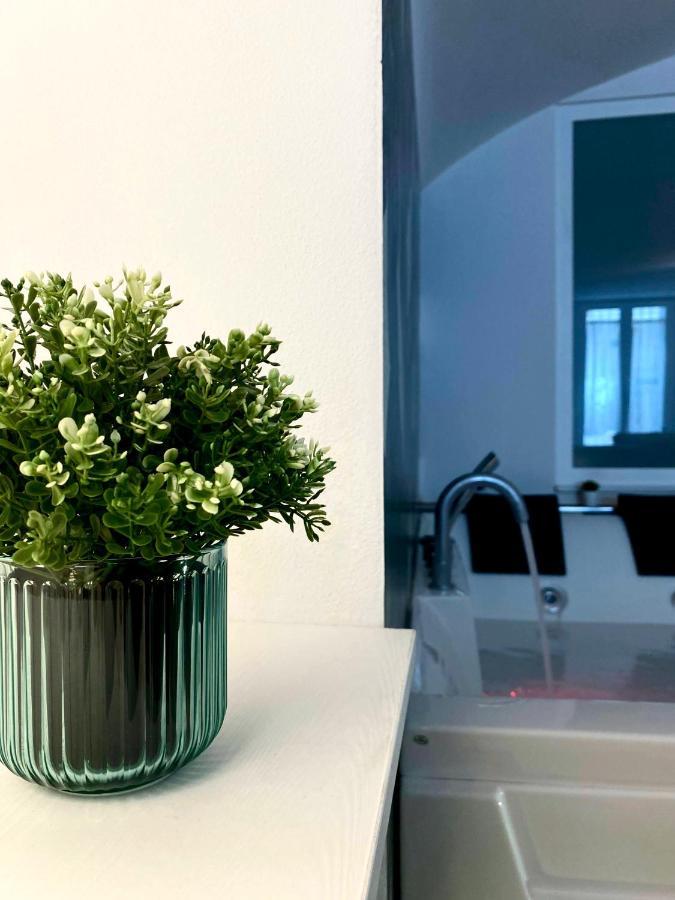 Dimora Di Donna Leilighet Monopoli Eksteriør bilde